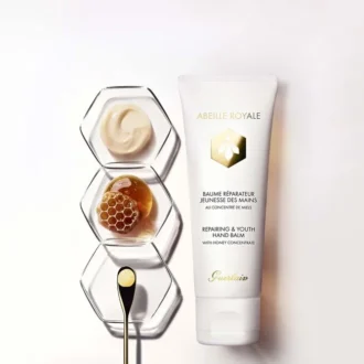 Revitalisierender Handbalsam für jugendliche Haut