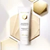 Revitalisierender Handbalsam für jugendliche Haut